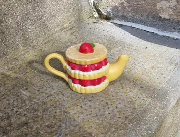 Petite théière gâteau rond