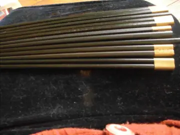 6 PAIRES DE BAGUETTES JAPONAISES NOIRES