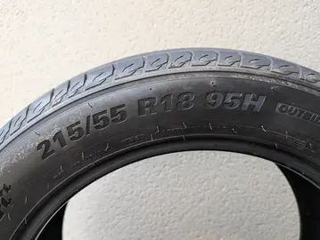 Pneus neufs 215/55 R18 95H