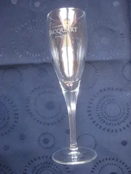 12 flûtes champagne 11cl sérigraphiées "Champagne JACQUART Reims France"