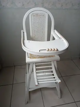 ancienne chaise bébé Colombelle assise et dossier en cannage