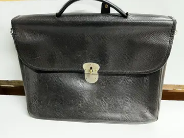 Sacoche cuir marque Longchamps