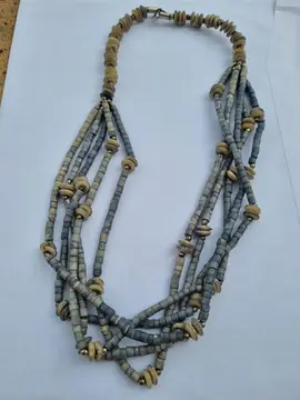 Collier ton bleu