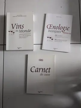 Lot de livres œnologie