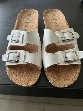 claquettes taille 37