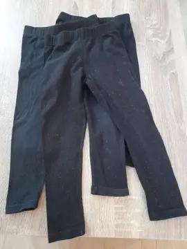 3 leggings ou caleçons 18 mois
