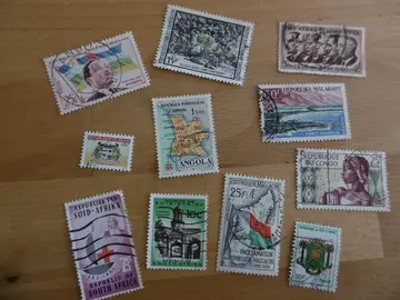 Timbres AFRIQUE LOT 3