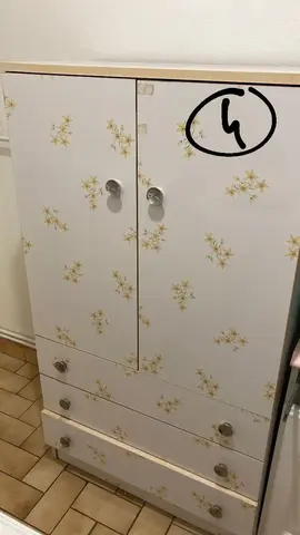 meuble salle de bain blanc fleur