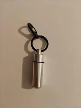 [Animaux] Tube d'identification
