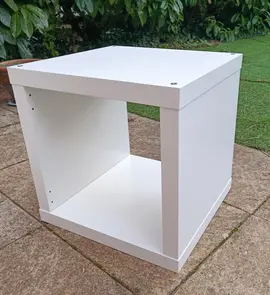 Etagère Ikea Kallax blanche, 42cmx42cm