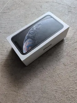 boîte pour iPhone XR 128 go en l'état