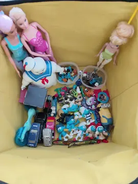 Lot de jouets divers