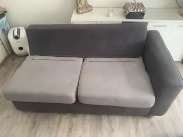 canapé (juste une partie)
