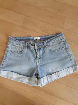 Short en jean Galeries Lafayette 40