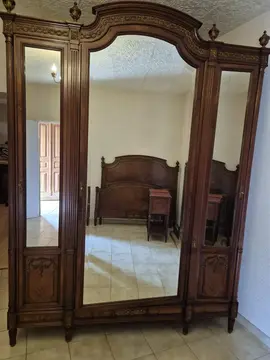 urgent donne armoire plus lit