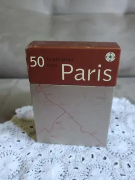 50 ITINERAIRES dans PARIS Coffret de 50 fiches cartonnées