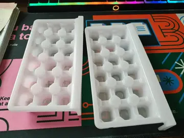 2 supports glaçons