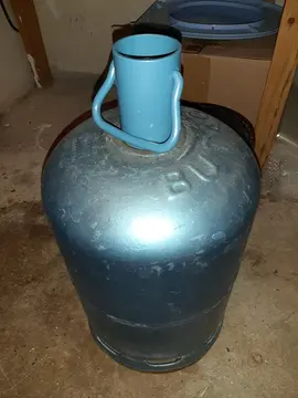 bouteil de gaz butane vide