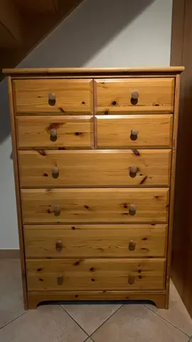 Commode en pin