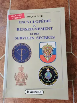 Livre encyclopédie Services secrets