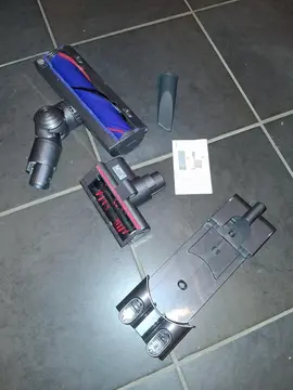 accessoires aspirateur Dyson