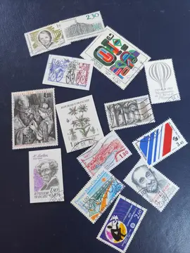 lot unique timbres Français 83