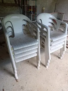 8 fauteuils de jardin