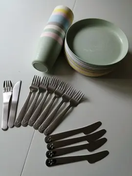 Lot de vaisselle pour enfant