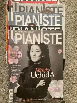 Nombreux numéros de la revue Pianiste