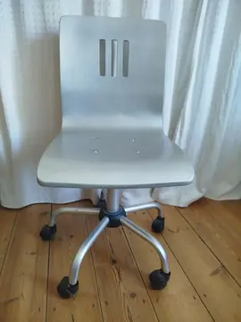chaise de bureau argenté