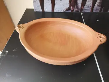 Plat en terre marocain
