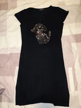 robe noir motif chien T36