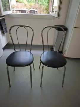 2 chaises