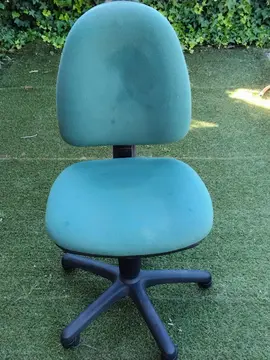 Fauteuil de bureau roulant