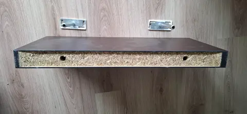 Etageres