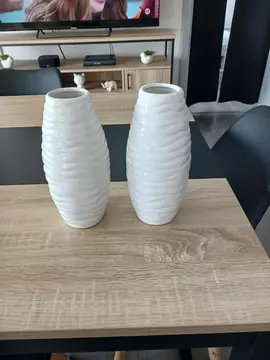 vase x 2