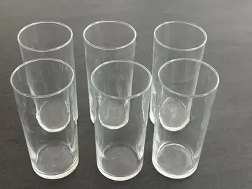 Verres à eau ou à orangeade