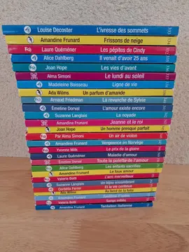 donne 27 livres de poche collection Nous Deux