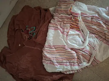 robes intérieur une xxl une autre S