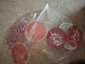 accessoires enterrement vie jeune fille