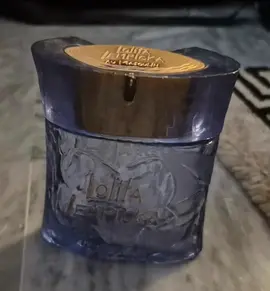 Bouteille de parfum vide