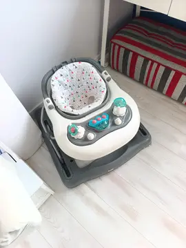 trotteur enfant