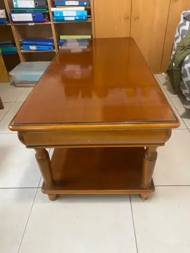 Table basse en bois avec tiroir