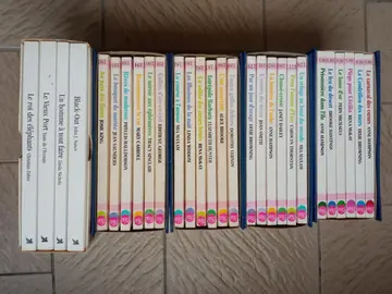 collection de timbres et collection de livres