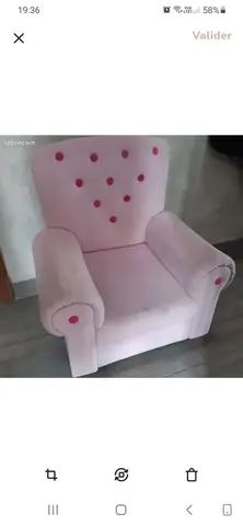 Petit fauteuil enfant rose