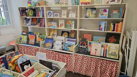 Donne meuble librairie