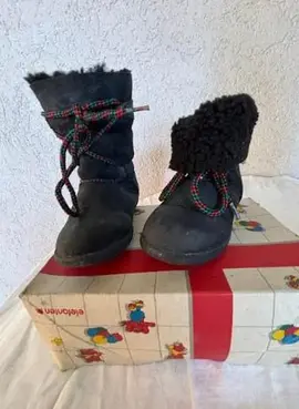 Bootz noire taille 23