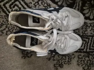 Baskets montantes Asics 39