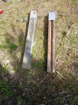 2 poteaux pour terrasse