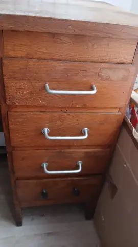 bureau ancien 4 tiroirs a renover